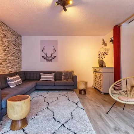 Nevada 404 Renovated For 6 With Private Parking *