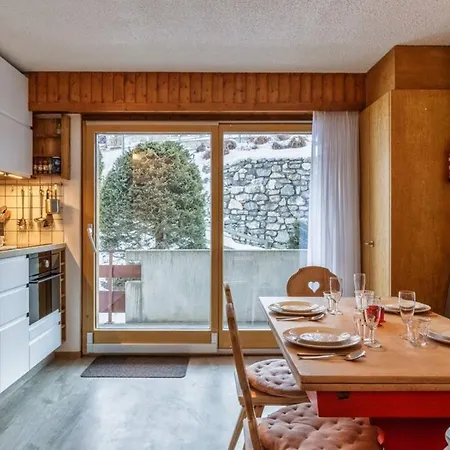 Nevada 404 Renovated For 6 With Private Parking